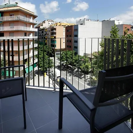Apartmán Fisa Les Corts Barcelona