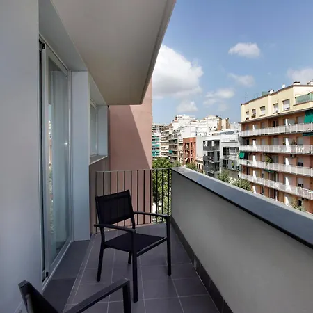 Apartmán Fisa Les Corts Barcelona