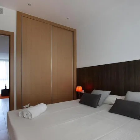 Apartamento Fisa Les Corts Barcelona